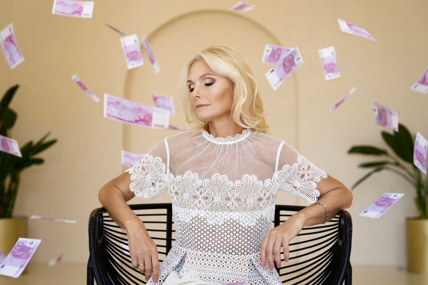 Sugar Daddy Ne Yapar ? Türkiyede Sugar Daddy Görevi Özellikleri